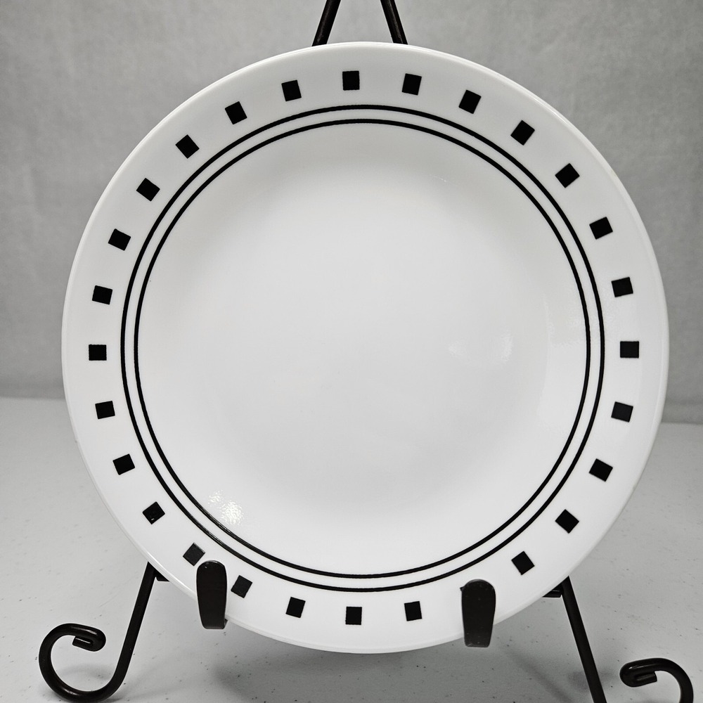 Corelle CITY BLOCK 6 3/4" Plates Bread Salad Dessert Vitrelle White Black Set 4